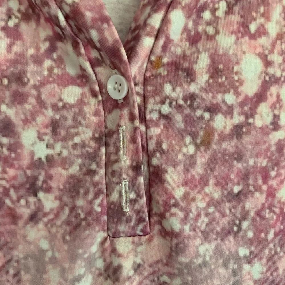 Top. - Picture 4 of 6